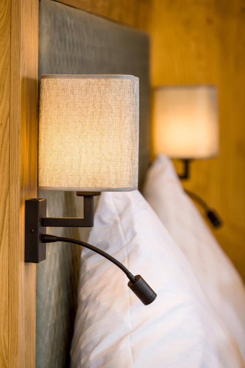 Wohlfuehlhotel Berg Heil Holzgau Exteriör bild